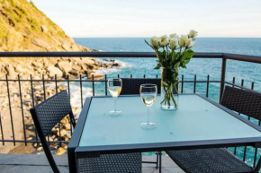 Il Ciasso Romantic Seafront Escape